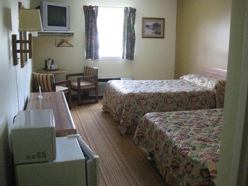 Cocoa Country Inn At The Park 5