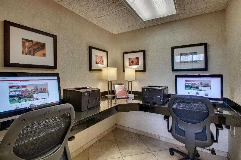 Sonesta Essential Houston Hobby Airport main