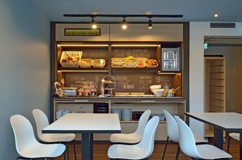 B&B HOTEL Hannover-Lahe 5