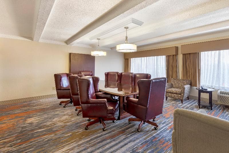 Best Western Plus Madison-Huntsville Hotel photo 1