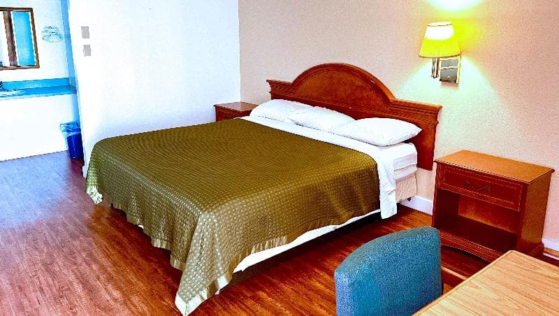 Thunderbird Motel Hillsboro 2