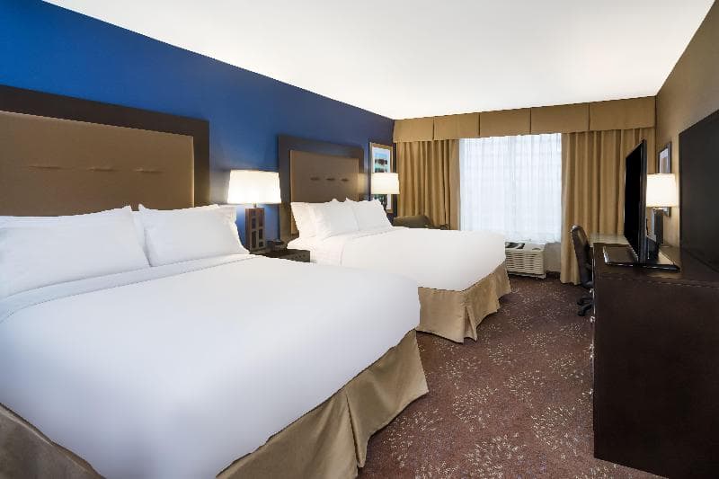 Holiday Inn Terre Haute 4