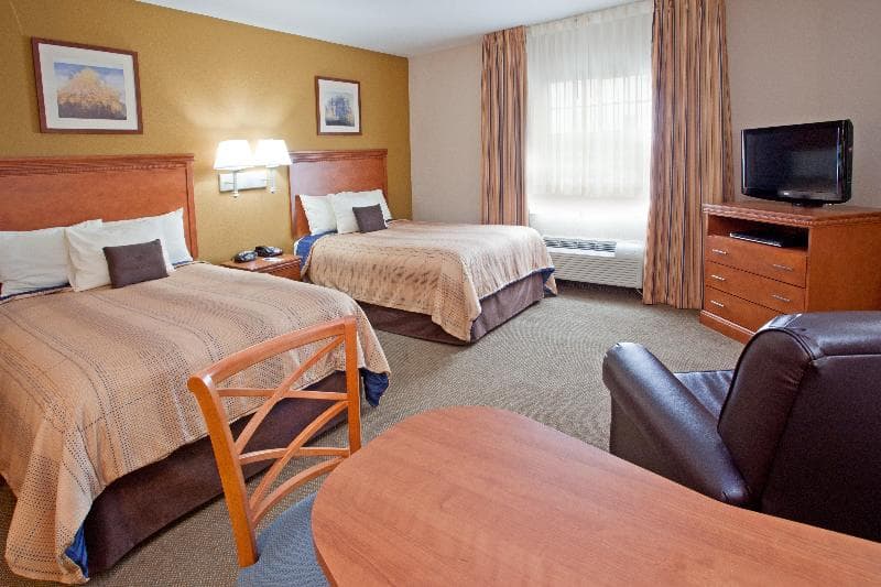 Candlewood Suites League City 4