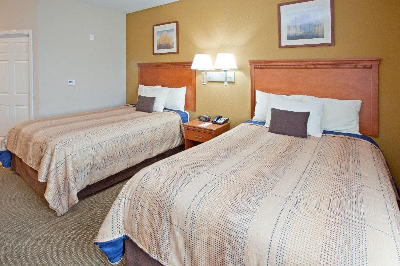 Candlewood Suites League City 5