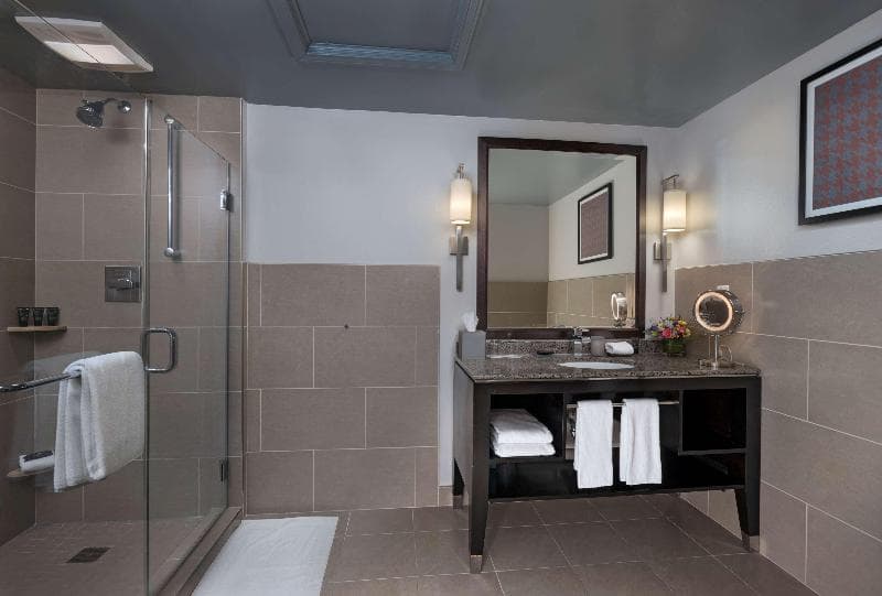 Hyatt Centric The Woodlands 5