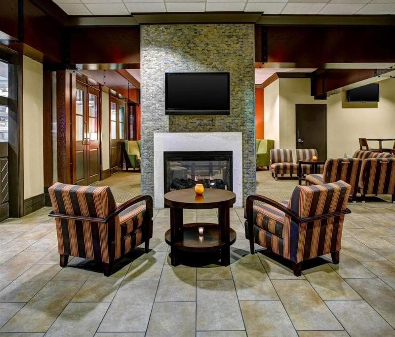 Four Points By Sheraton Huntsville Airport 4