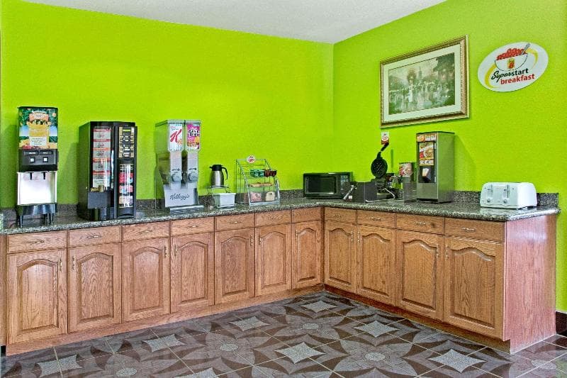 Super 8 By Wyndham Humble/Fm 1960/Hwy 59 2