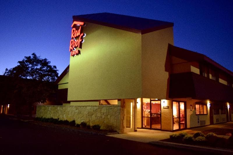 Red Roof Inn Harrisburg North 3