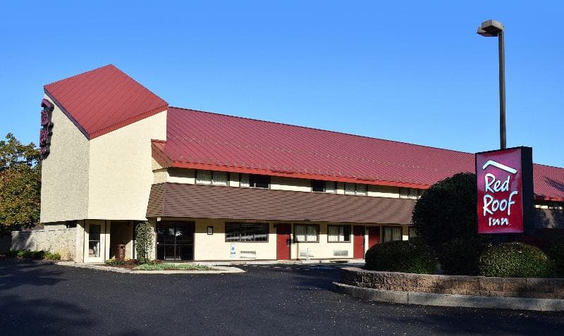 Red Roof Inn Harrisburg North 5