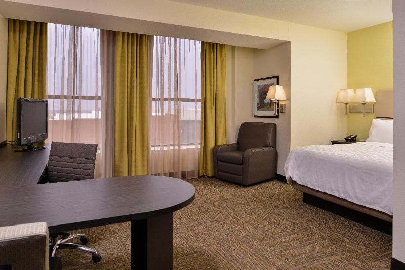 Candlewood Suites Terre Haute 5