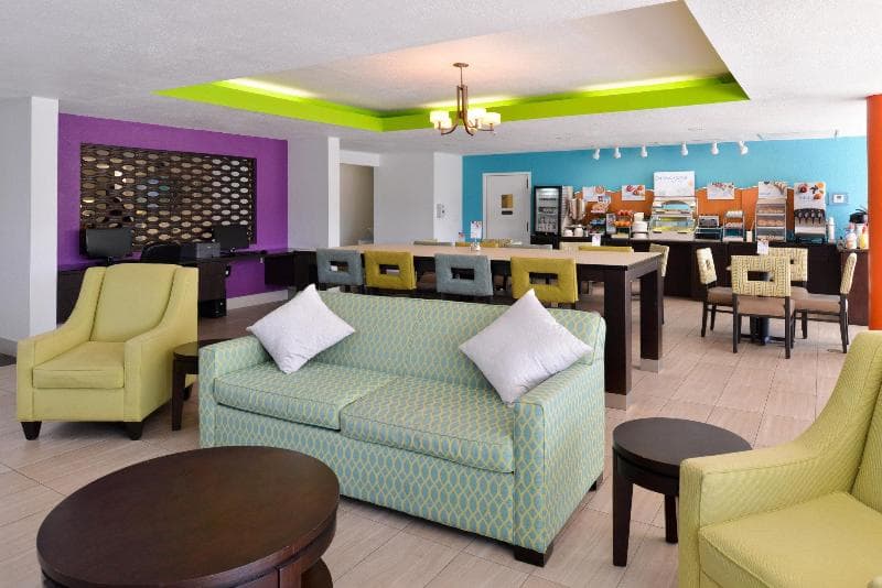 Holiday Inn Express & Suites Florida City-Gateway To Keys 3