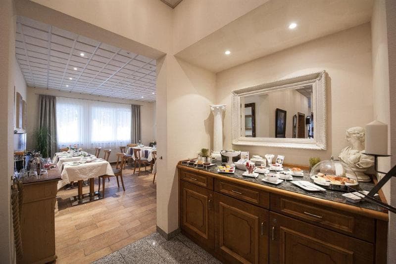 Hotel Residenz Royal 5