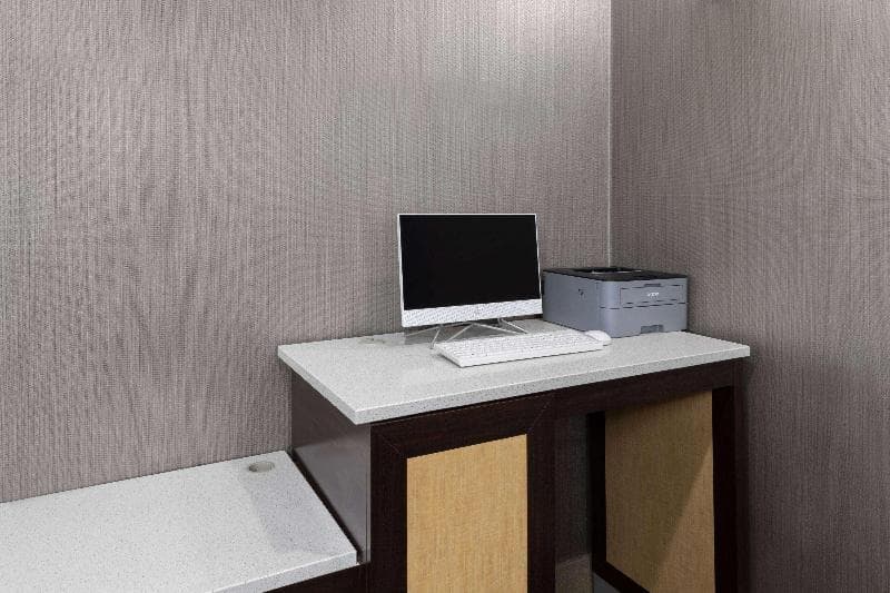 La Quinta Inn & Suites by Wyndham Houma photo 1