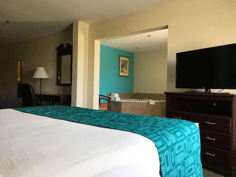 Howard Johnson By Wyndham Houma 4