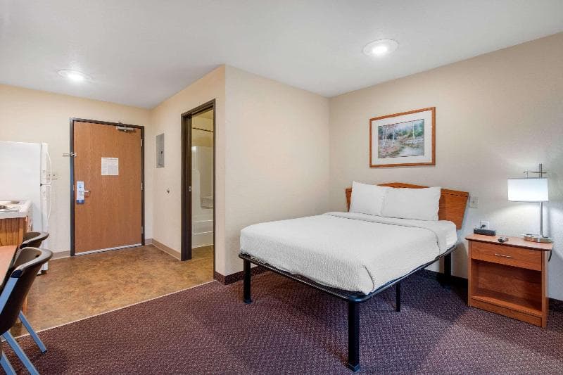 Suburban Extended Stay Hotel Huntsville 2