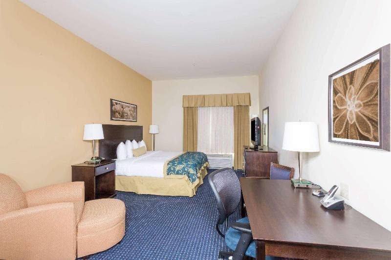 Wingate by Wyndham Houma 4