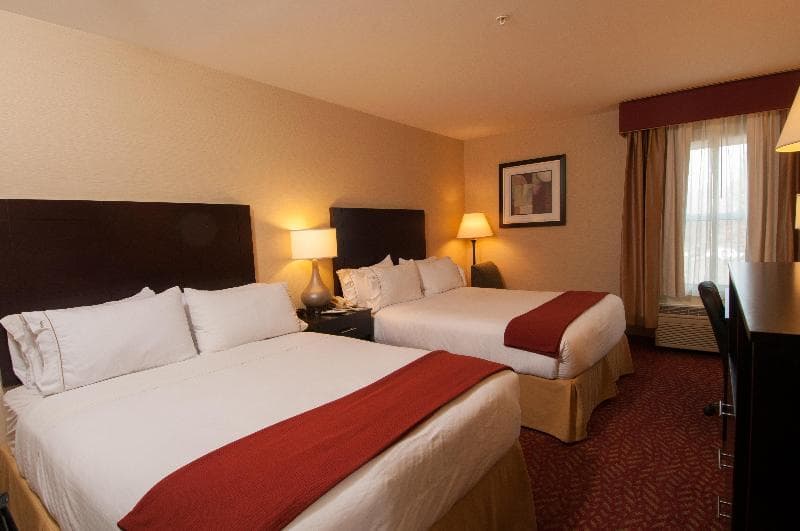 Holiday Inn Express Vernon - Manchester 3