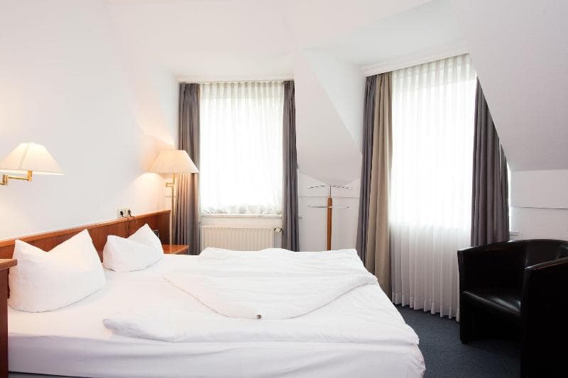 Hotel Stadt Norderstedt photo 1
