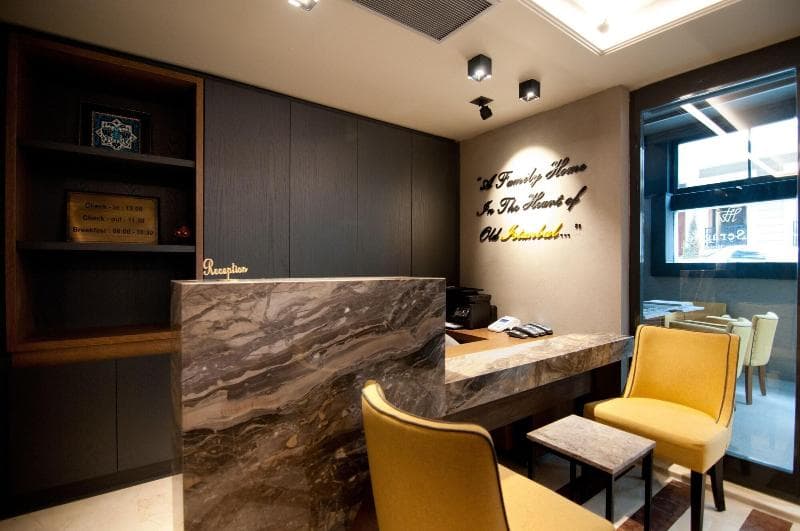 Seraglio Hotel & Suites 3