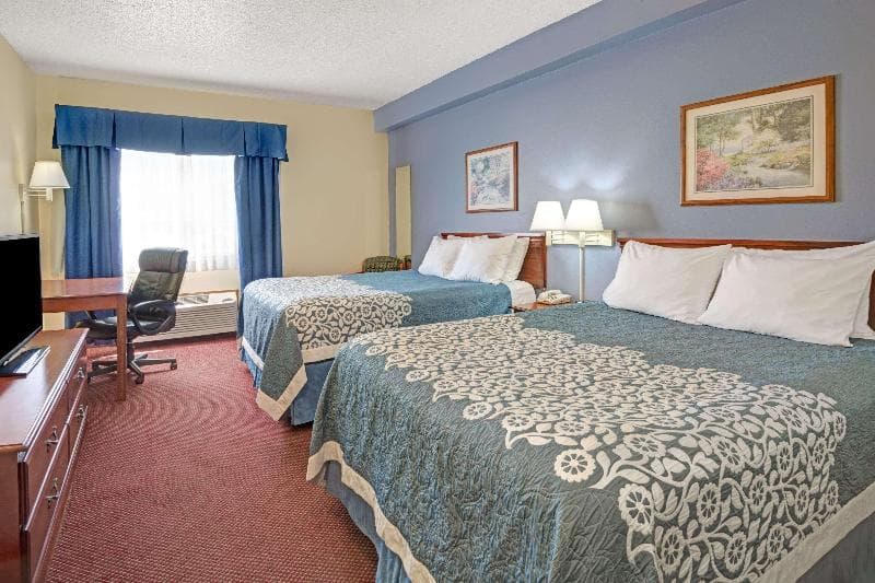 Days Inn by Wyndham Laramie 4