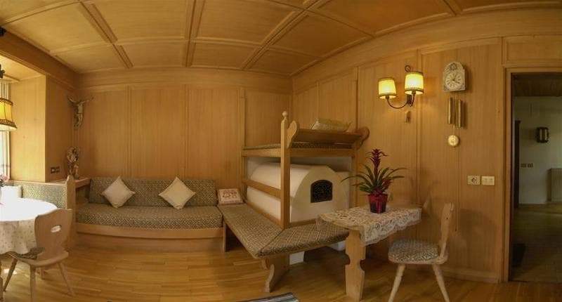 Hotel Pontives 4