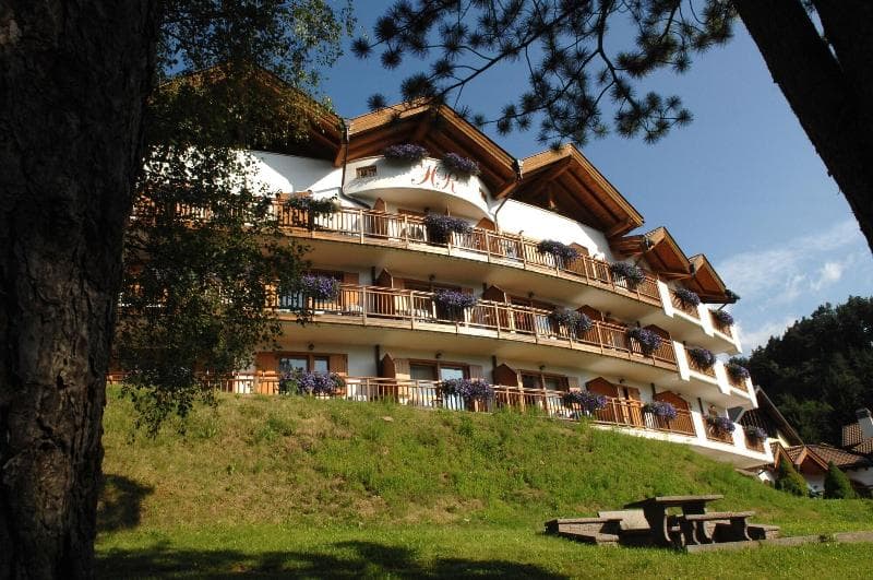 Hotel La Roccia 3