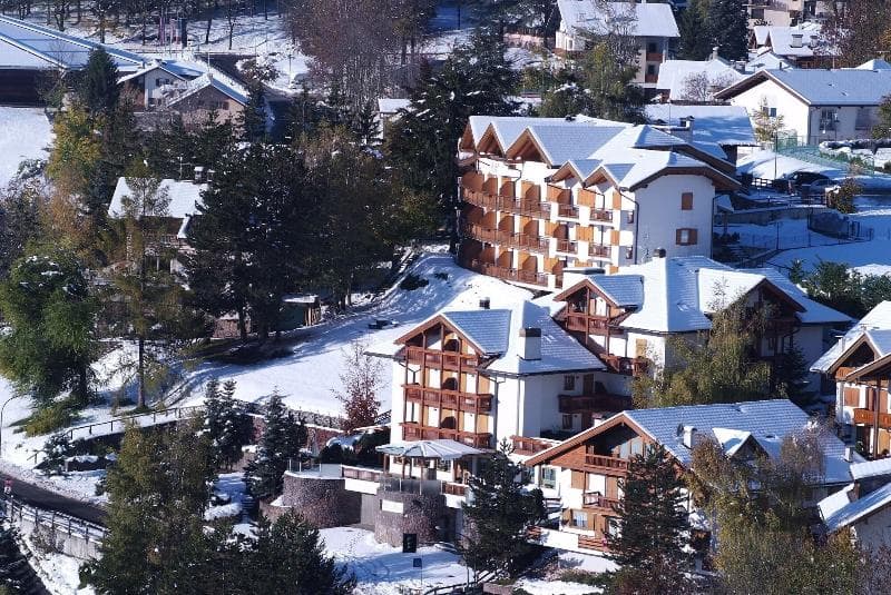 Hotel La Roccia 4