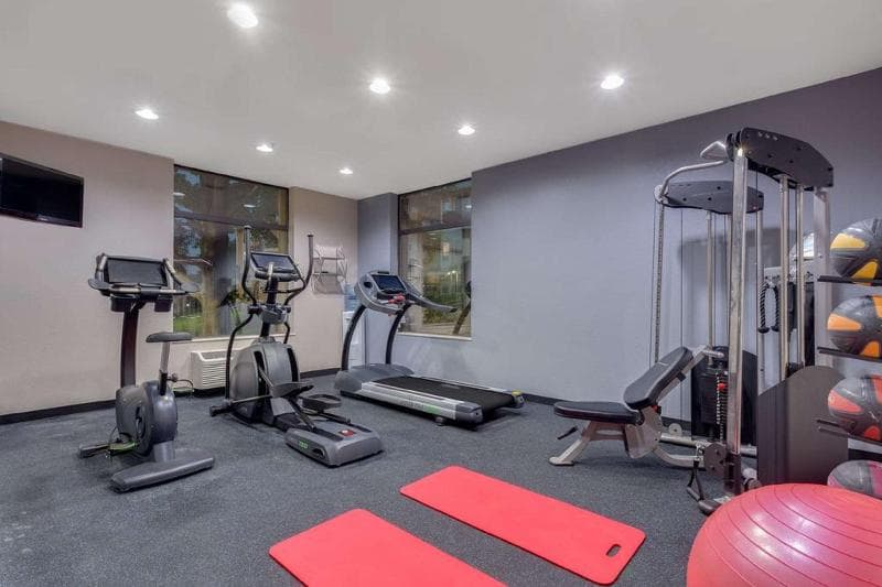 SureStay Plus by Best Western Coralville Iowa City photo 1