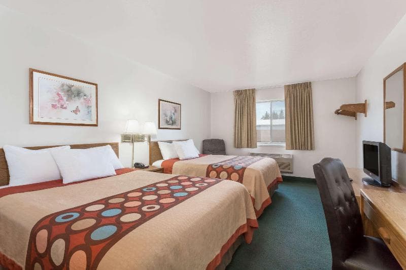 Super 8 by Wyndham Rexburg 2