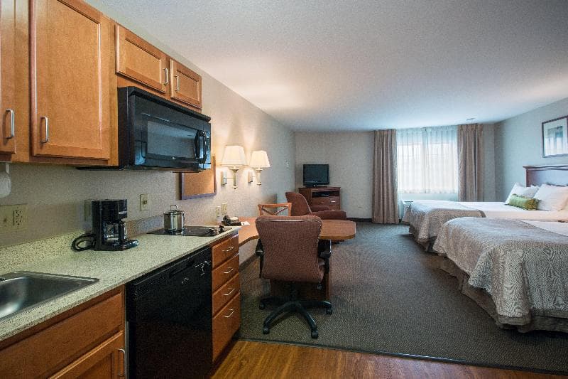 Candlewood Suites Indianapolis Northwest 3