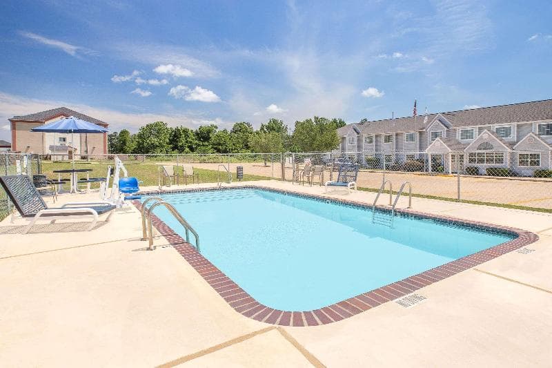 Microtel Inn & Suites by Wyndham Broken Bow 5