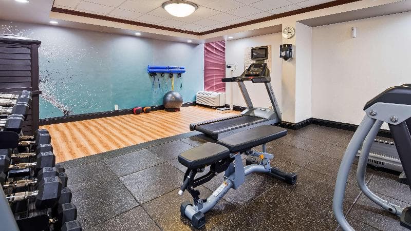 Best Western Plus Indianapolis NW Hotel 2