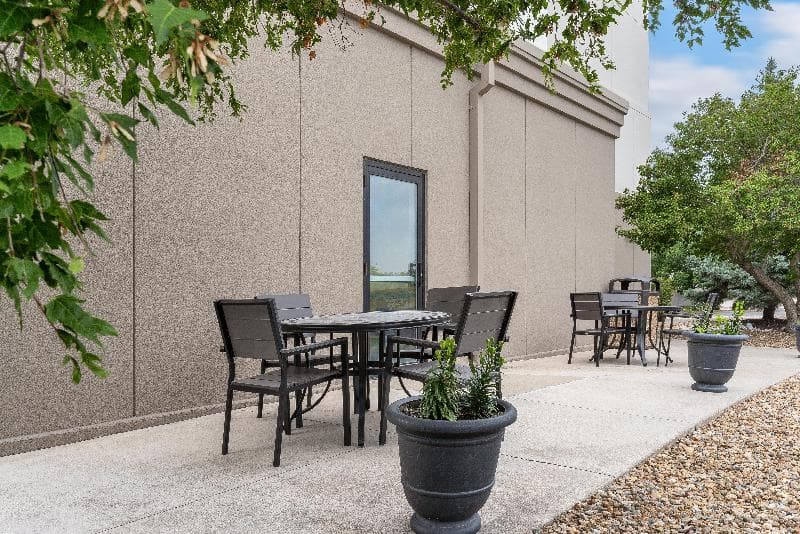 Holiday Inn Express & Suites Coralville 5
