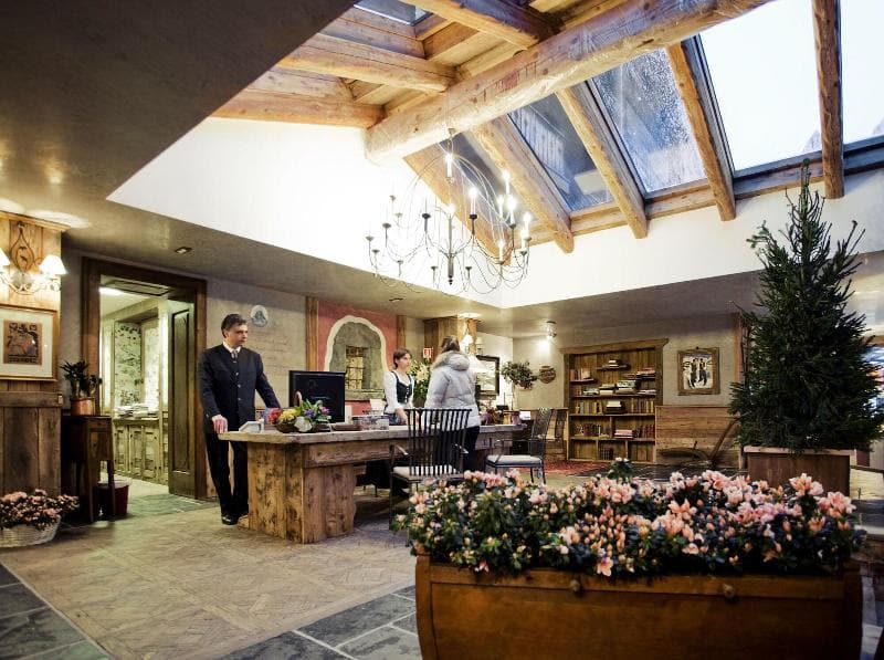 Hotel Bucaneve 4