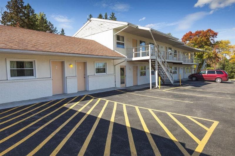 Embassy Inn Motel Ithaca photo 1