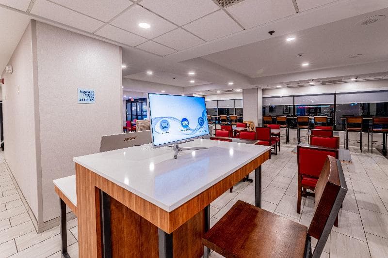 Holiday Inn Express Indianapolis South photo 1