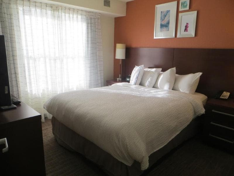Residence Inn Indianapolis Airport 3