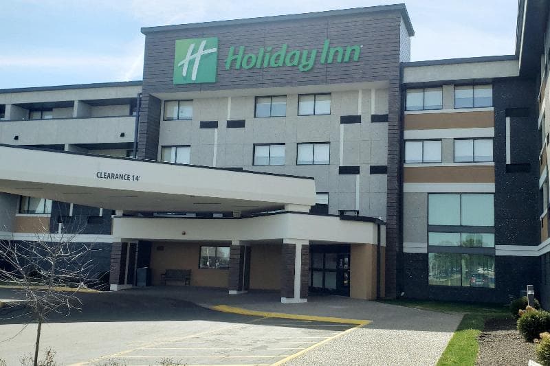 Holiday Inn Indianapolis - Airport Area North 2
