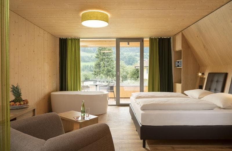 Landhotel Reschenhof 5