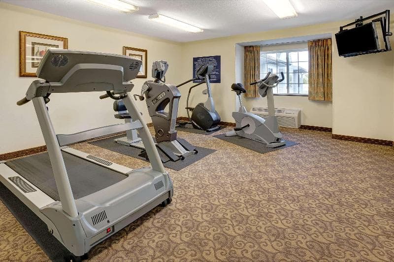 Microtel Inn & Suites By Wyndham Indianapolis Airport 4
