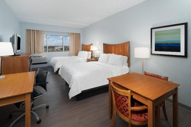 Holiday Inn Resort Wilmington E-Wrightsville Beach 5