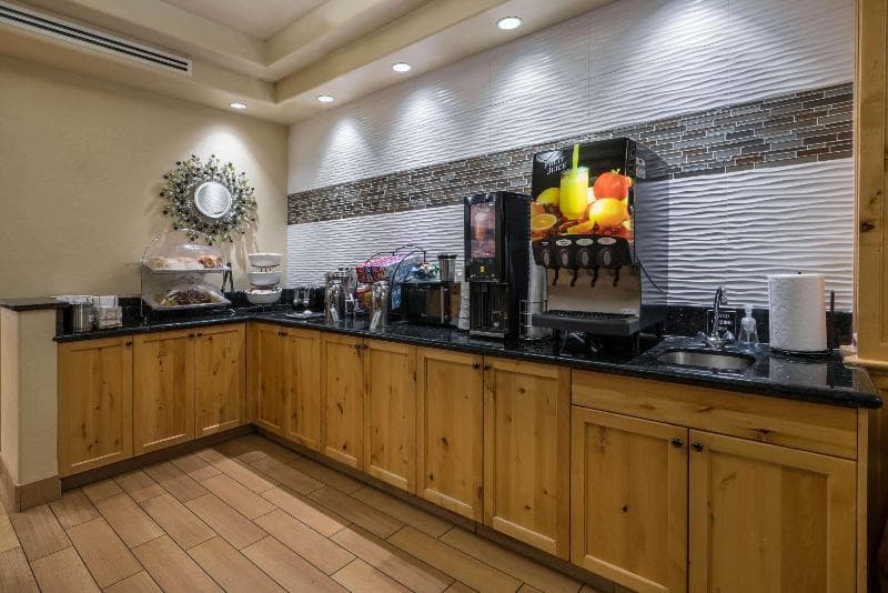 La Quinta Inn & Suites by Wyndham Idaho Falls/Ammon 3