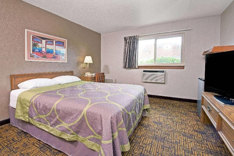 Super 8 By Wyndham Indianapolis/Emerson Avenue 3