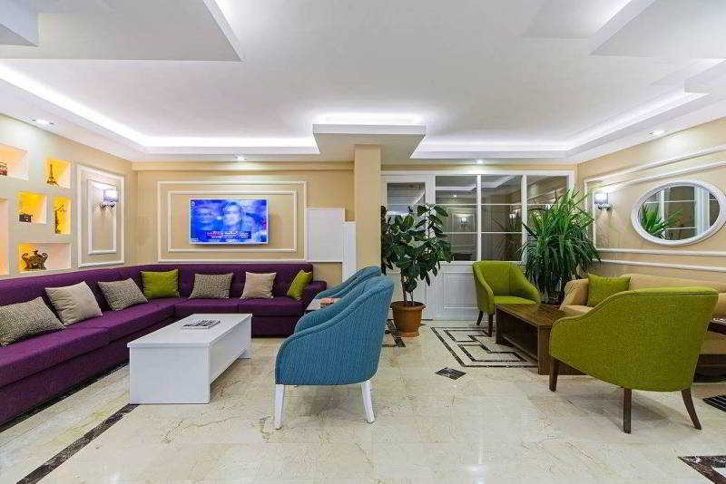 Pera Arya Hotel 5