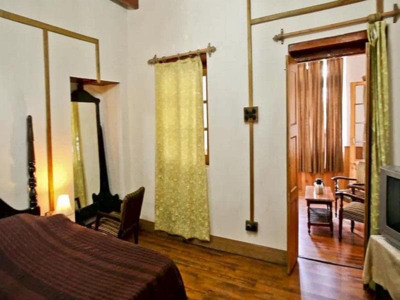 Hotel Himalaya main