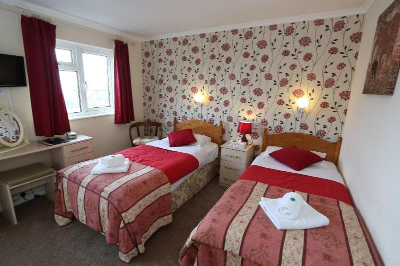 Dorset Hotel 5