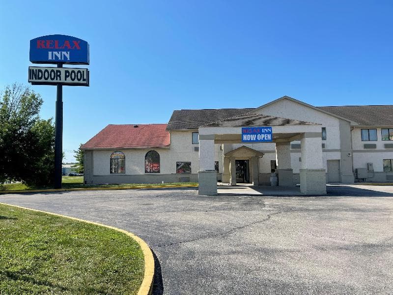 Relax Inn (Ex Motel 6 Franklin In) 4