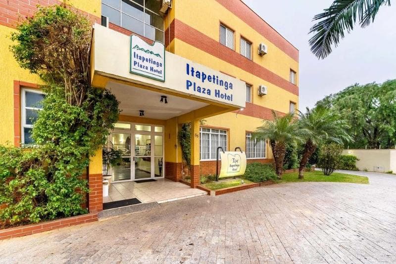 Itapetinga Plaza main