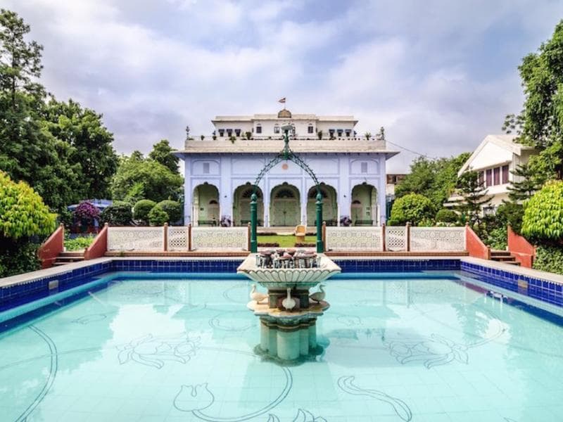 Diggi Palace 4