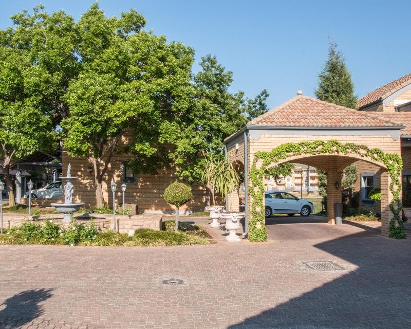 City Lodge Hotel Eastgate (Adults Only) 4